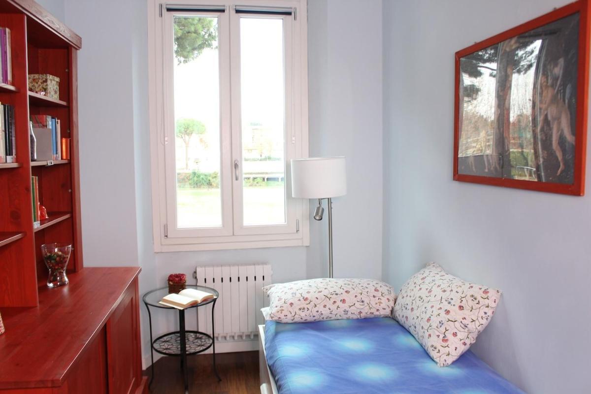 Lungarno68 Apartment *